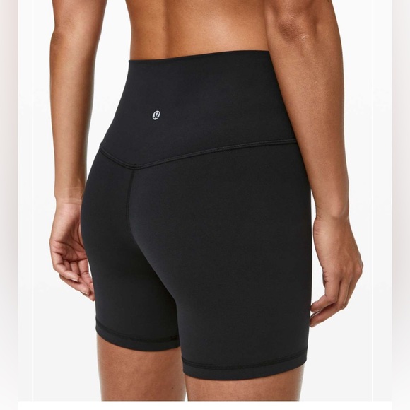 lululemon align shorts high rise 6” - Picture 2 of 3